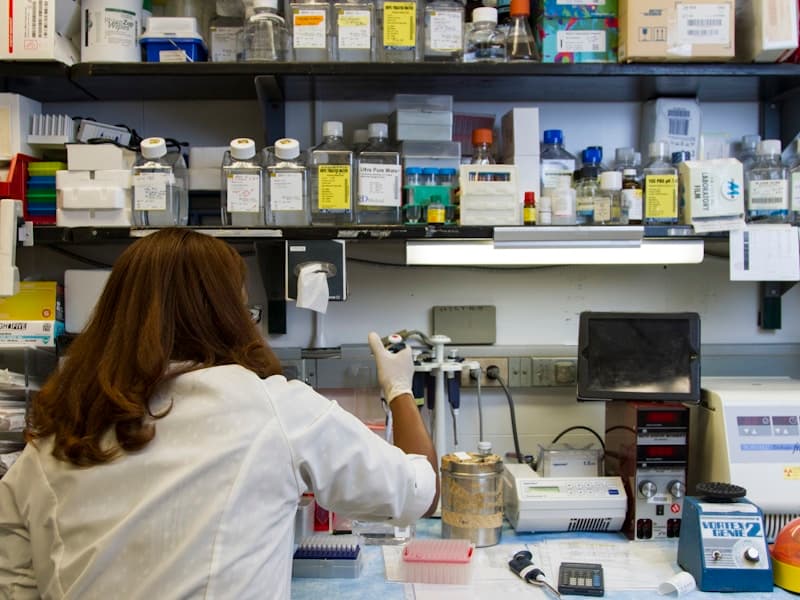 ISO 15189 Tıbbi Laboratuvar Akreditasyonu - Laboratuvar Kalite Yönetimi Eğitimi - Sağlık Sektörü